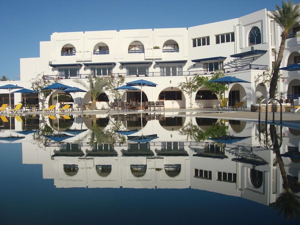 Le Grand Hotels Des Thermes Mezraia Exterior foto